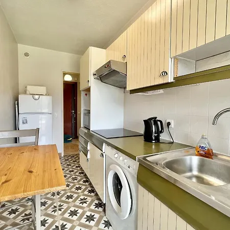Appartement Bright Just Outside Cannes