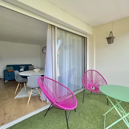 Bright Just Outside Cannes 公寓